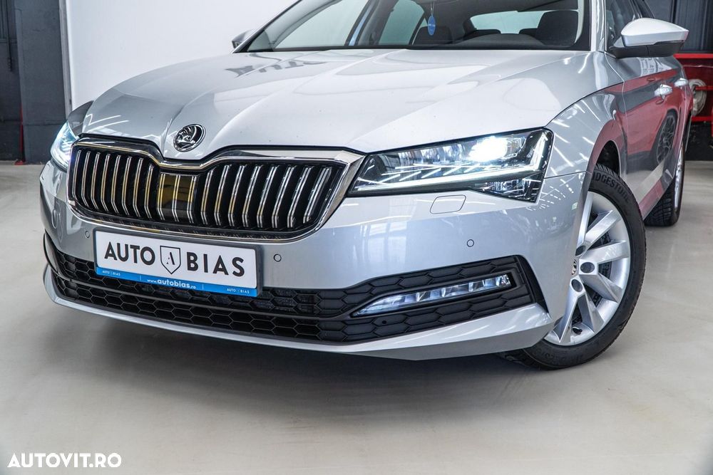 Skoda Superb 2.0 TDI DSG Style - 11