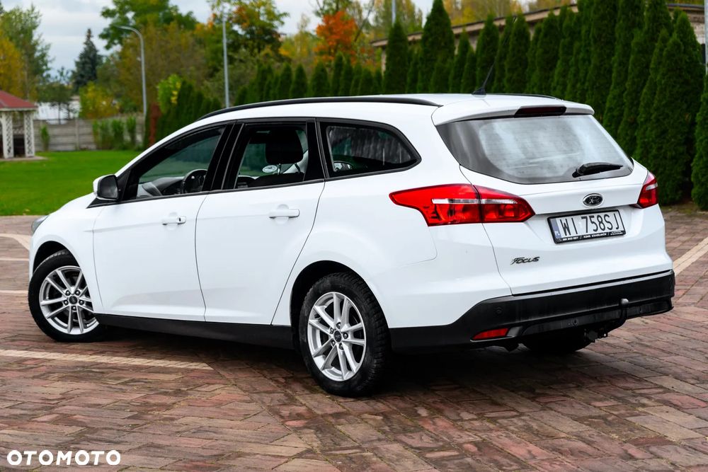 Ford Focus 1.5 TDCi DPF Start-Stopp-System Ambiente - 7