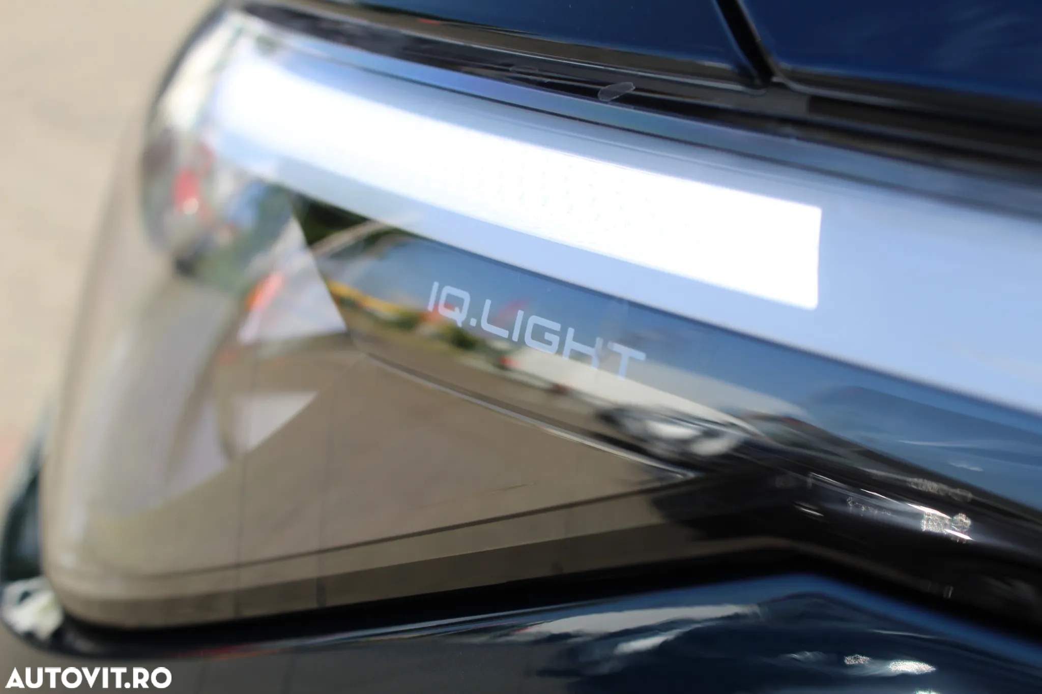 Volkswagen ID.7 77 kWh Pro - 8