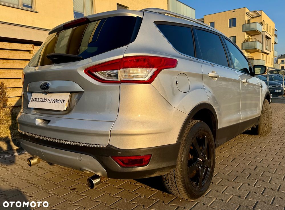 Ford Kuga 2.0 TDCi 4x4 Titanium - 19