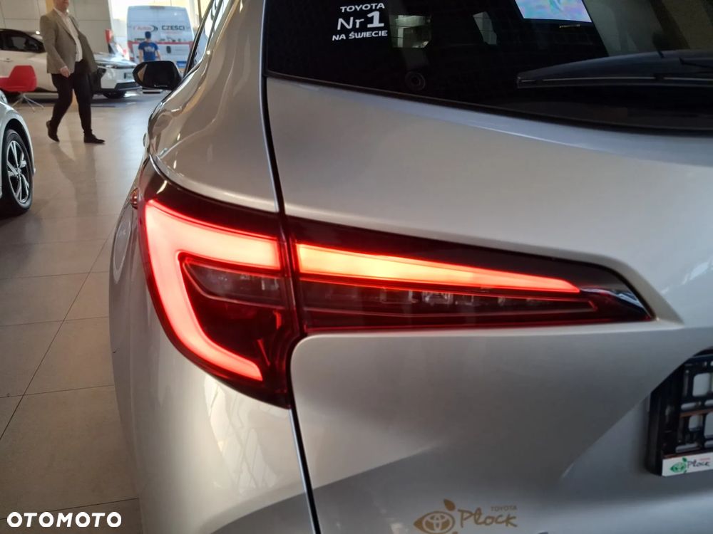 Toyota Corolla 1.8 Hybrid GR Sport - 11