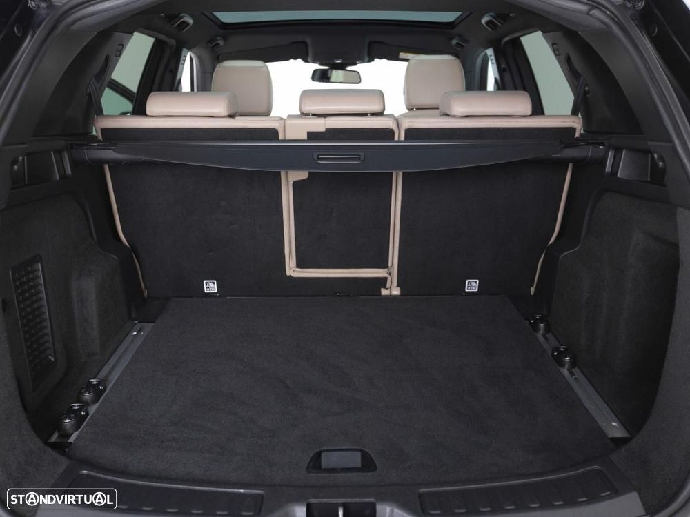Land Rover Discovery Sport 2.0 eD4 SE - 15