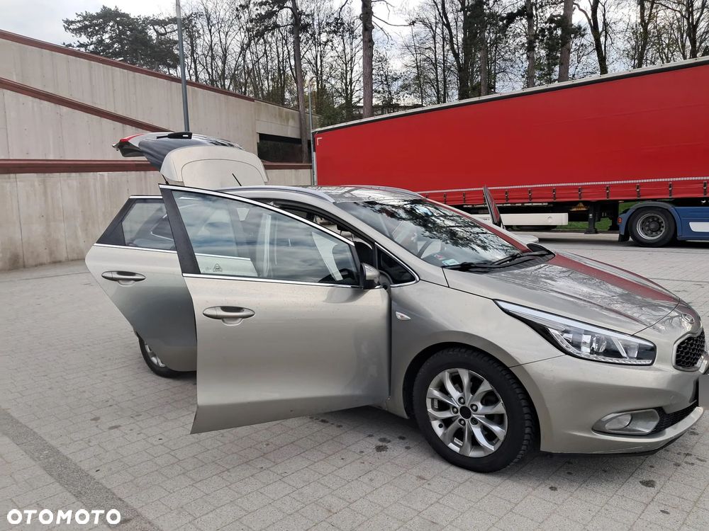 Kia Ceed 1.6 GDI L - 7