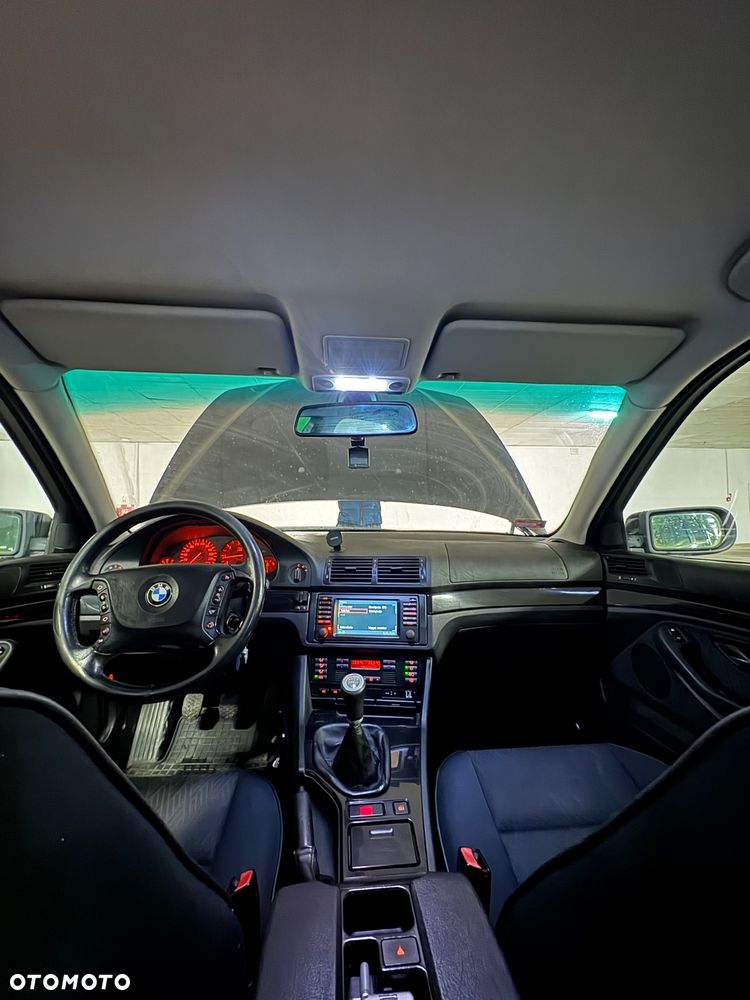 BMW Seria 5 520d - 12
