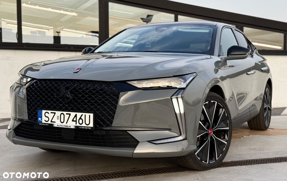 DS Automobiles DS 4 1.6 E-Tense Performance Line + - 4