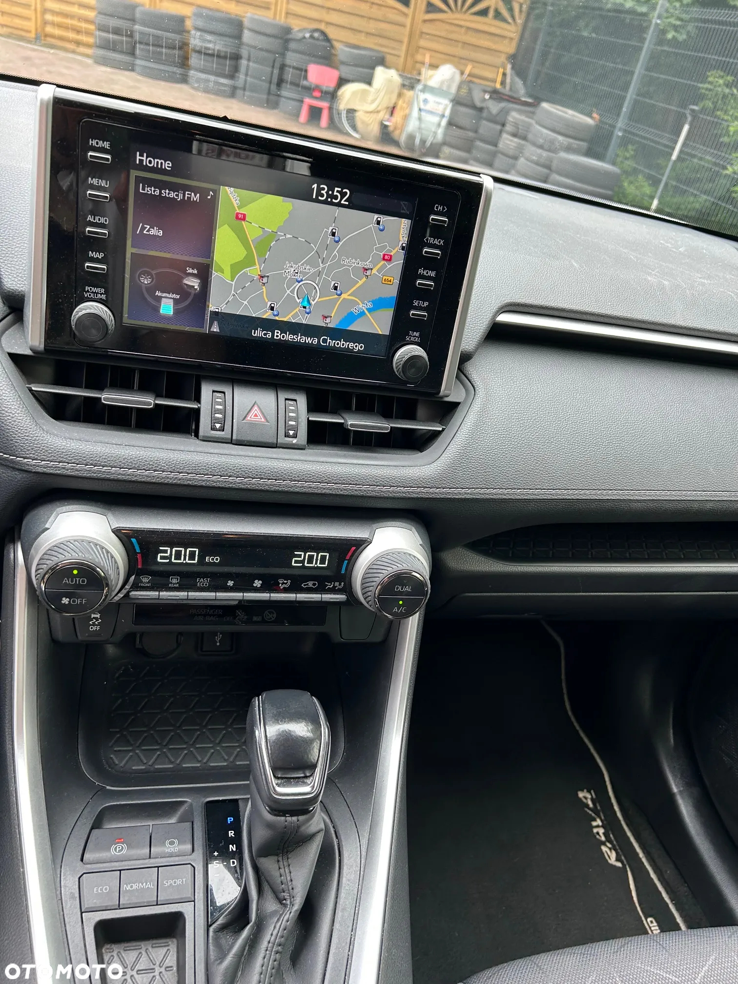 Toyota RAV4 2.5 Hybrid Executive 4x2 - 18