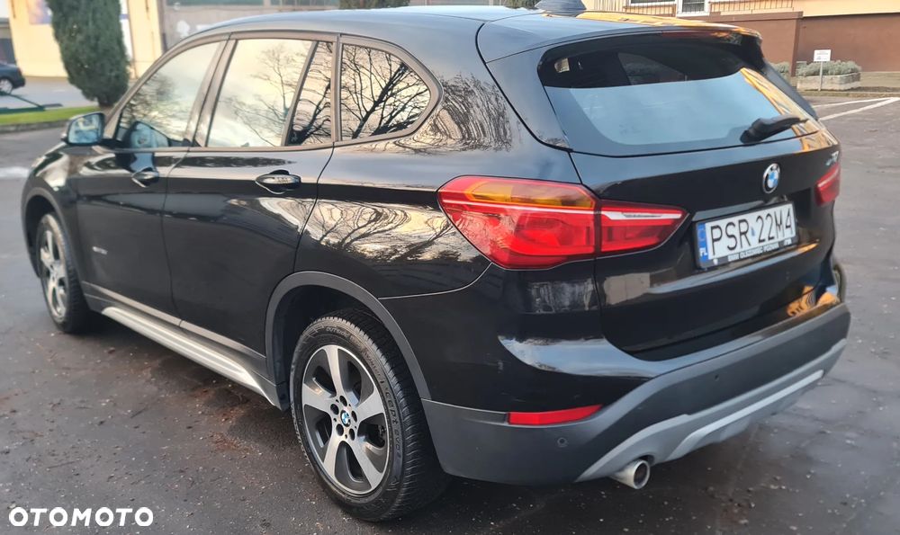 BMW X1 xDrive18d xLine - 3