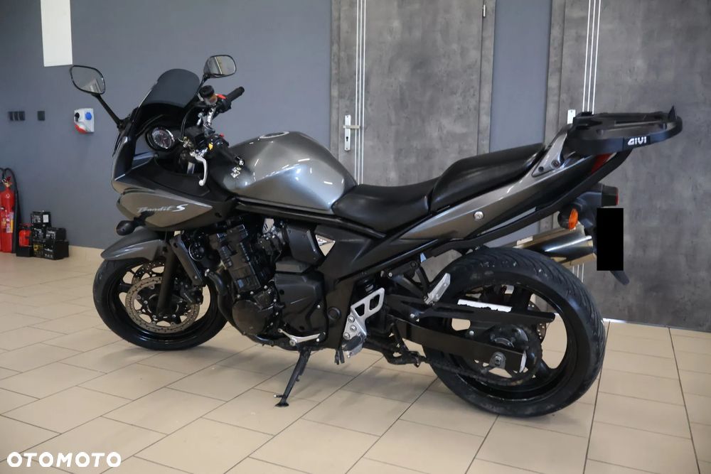 Suzuki Bandit - 9