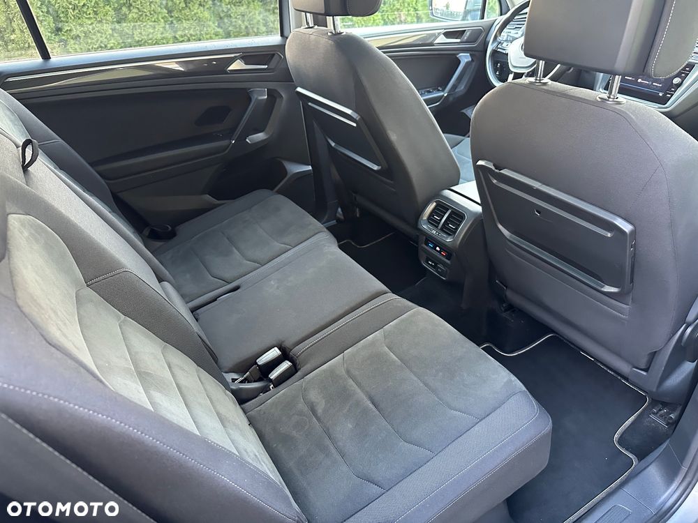 Volkswagen Tiguan Allspace 2.0 TDI SCR DSG Trendline - 32