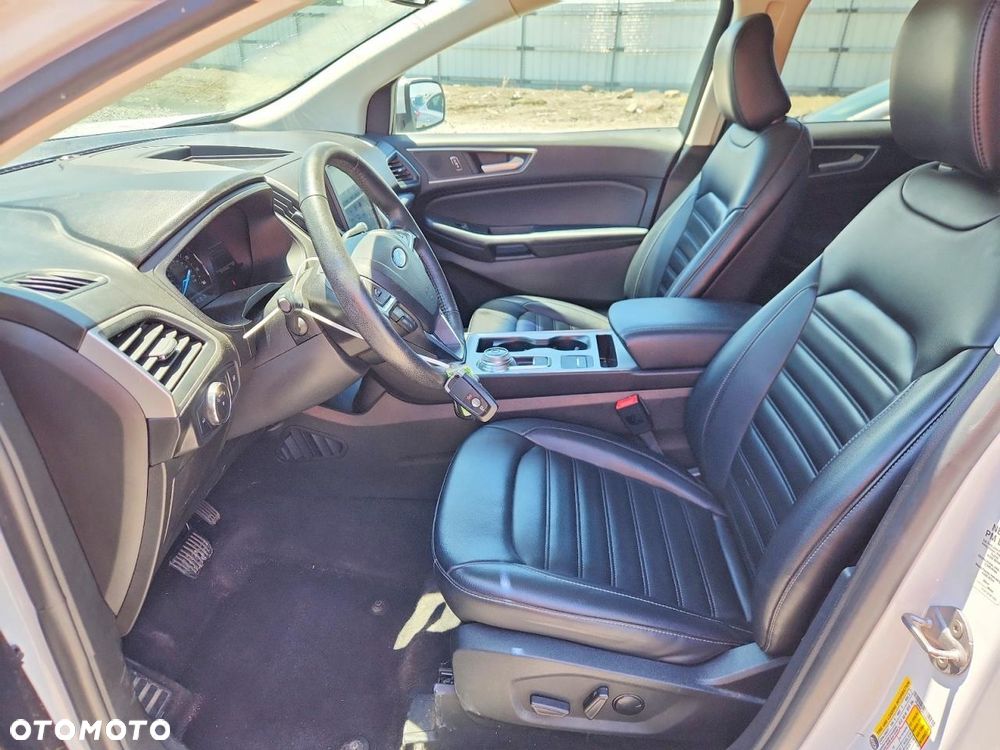 Ford Edge - 9