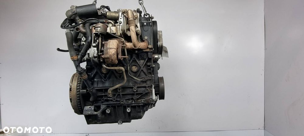 SILNIK KOMPLETNY RENAULT SCENIC II  F9Q - 2