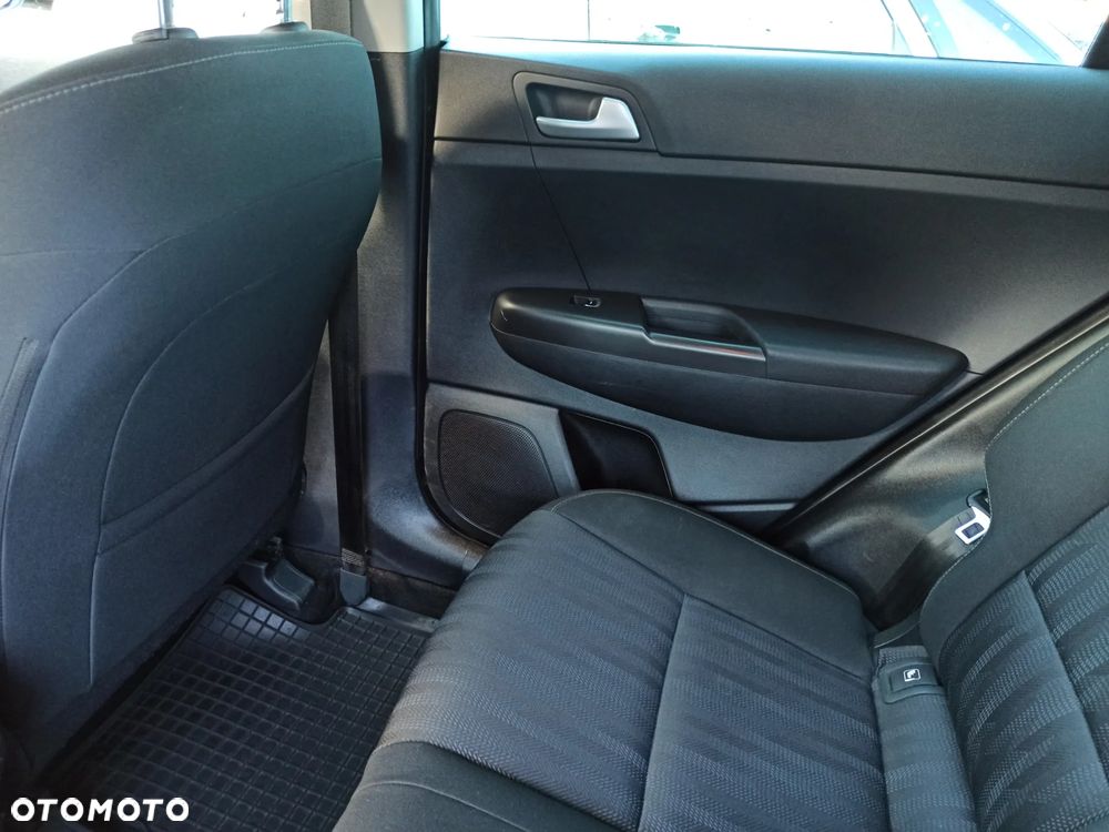 Kia Sportage 1.6 GDI M 2WD - 20