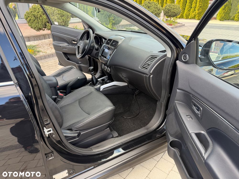 Mitsubishi ASX 1.8 DID Invite 4WD AS&G - 22