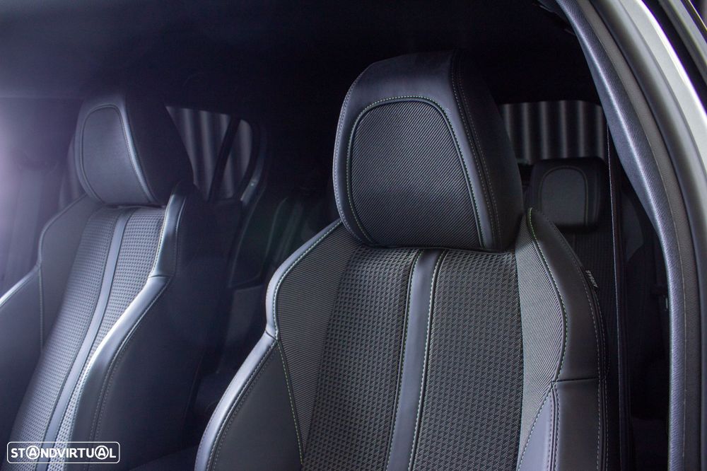 Peugeot e-208 GT Pack - 8