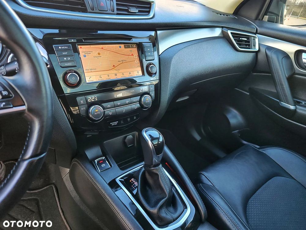 Nissan Qashqai 1.3 DIG-T DCT TEKNA - 19