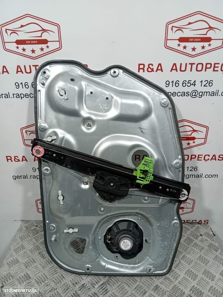 Elevador Vidro Porta Frente Esquerdo Alfa Romeo Giulietta  SX11129010 0505106820 Original