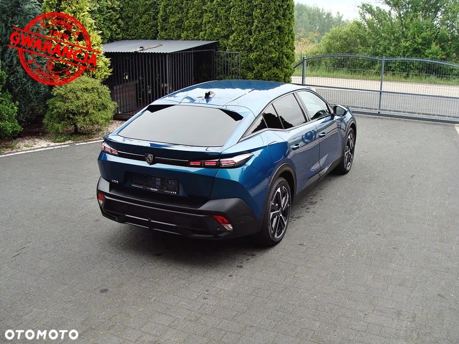 Peugeot 408 1.6 Plug-In Hybrid 225 Allure Pack EAT8 - 29