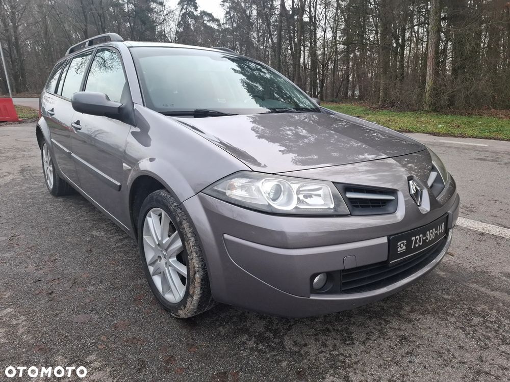 Renault Megane 1.5 dCi FAP eco - 8
