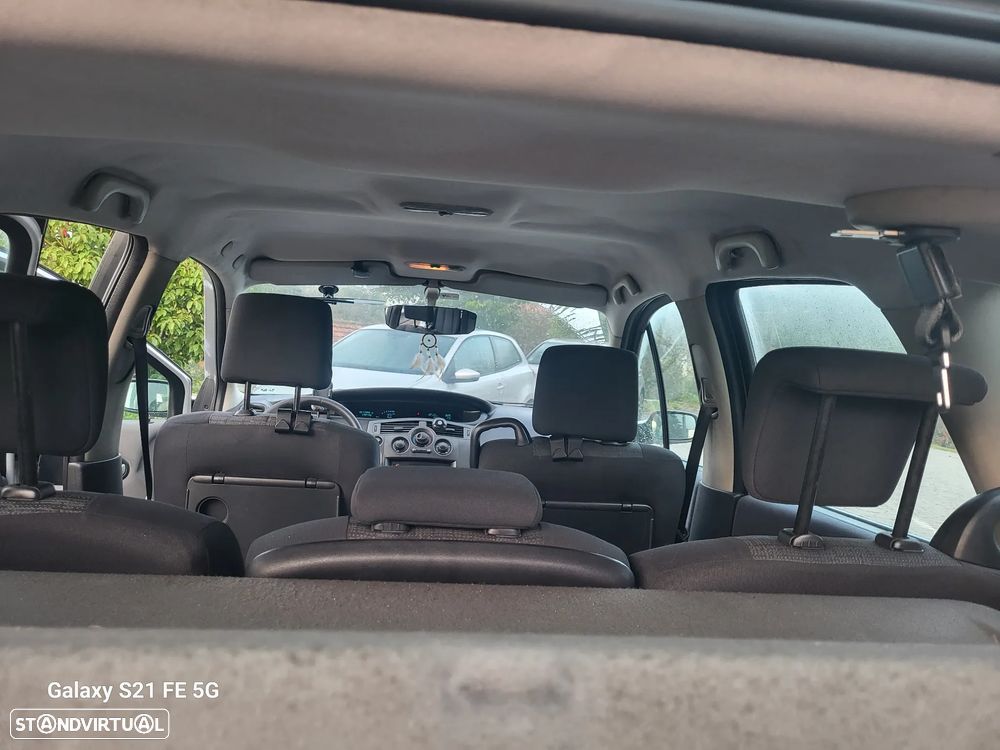 Renault Scénic 1.5 dCi Dynamique S - 14