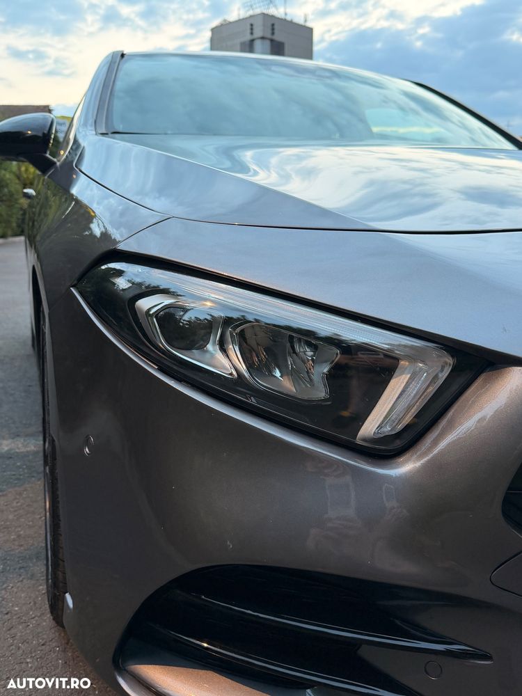 Mercedes-Benz A 180 d Sedan 7G-DCT AMG Line - 7