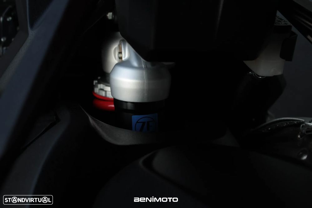 MV Agusta Superveloce S - 13