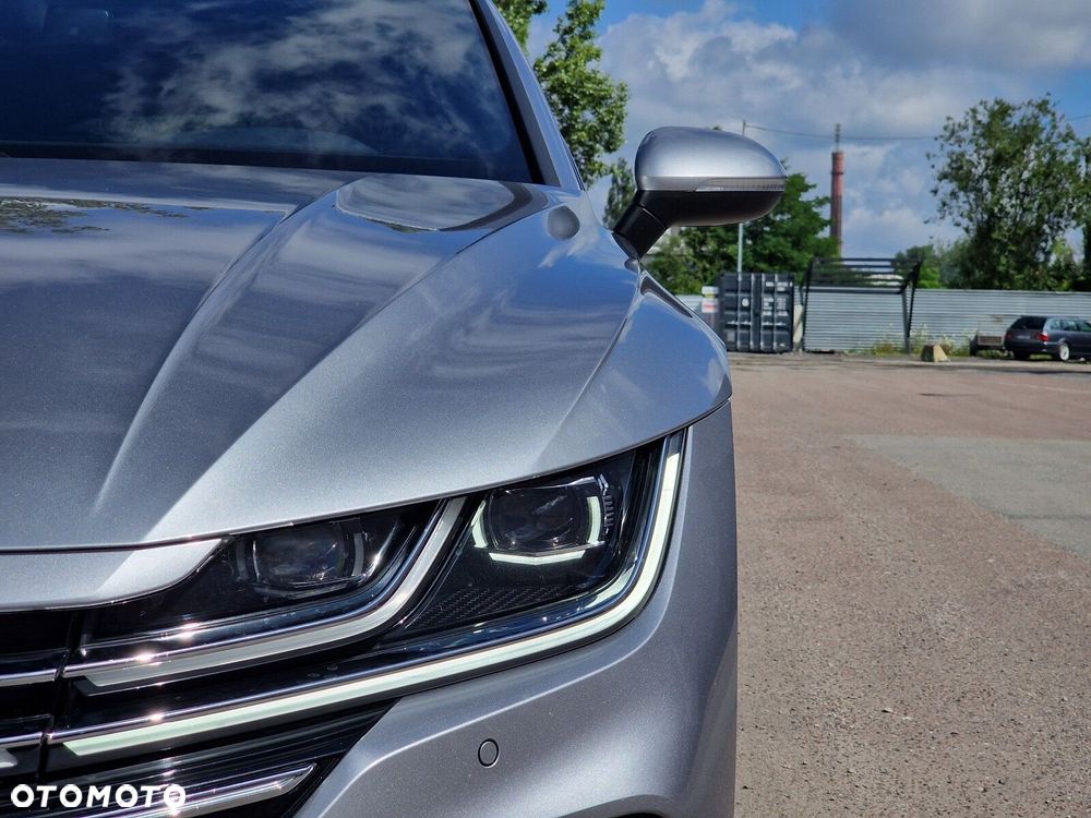 Volkswagen Arteon 2.0 TDI R-Line DSG - 11