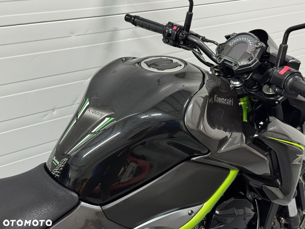 Kawasaki Z - 11