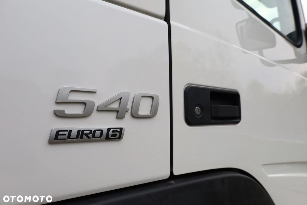 Volvo FMX 540 6X4 - 38