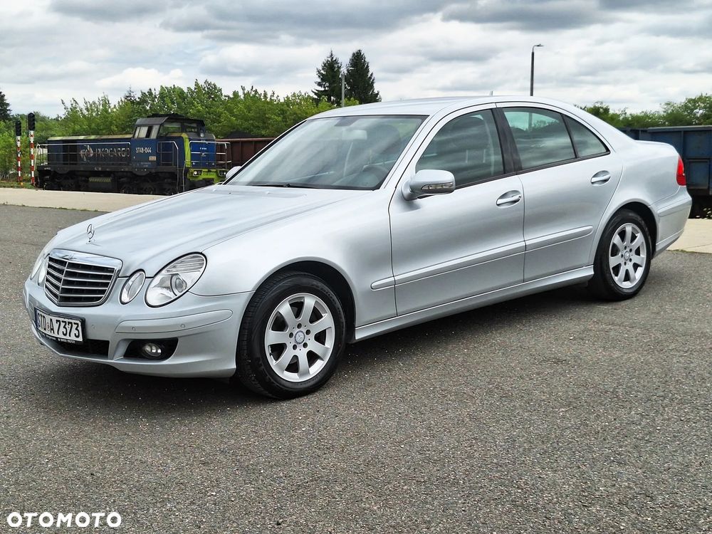 Mercedes-Benz Klasa E 200 CDI Classic DPF - 12