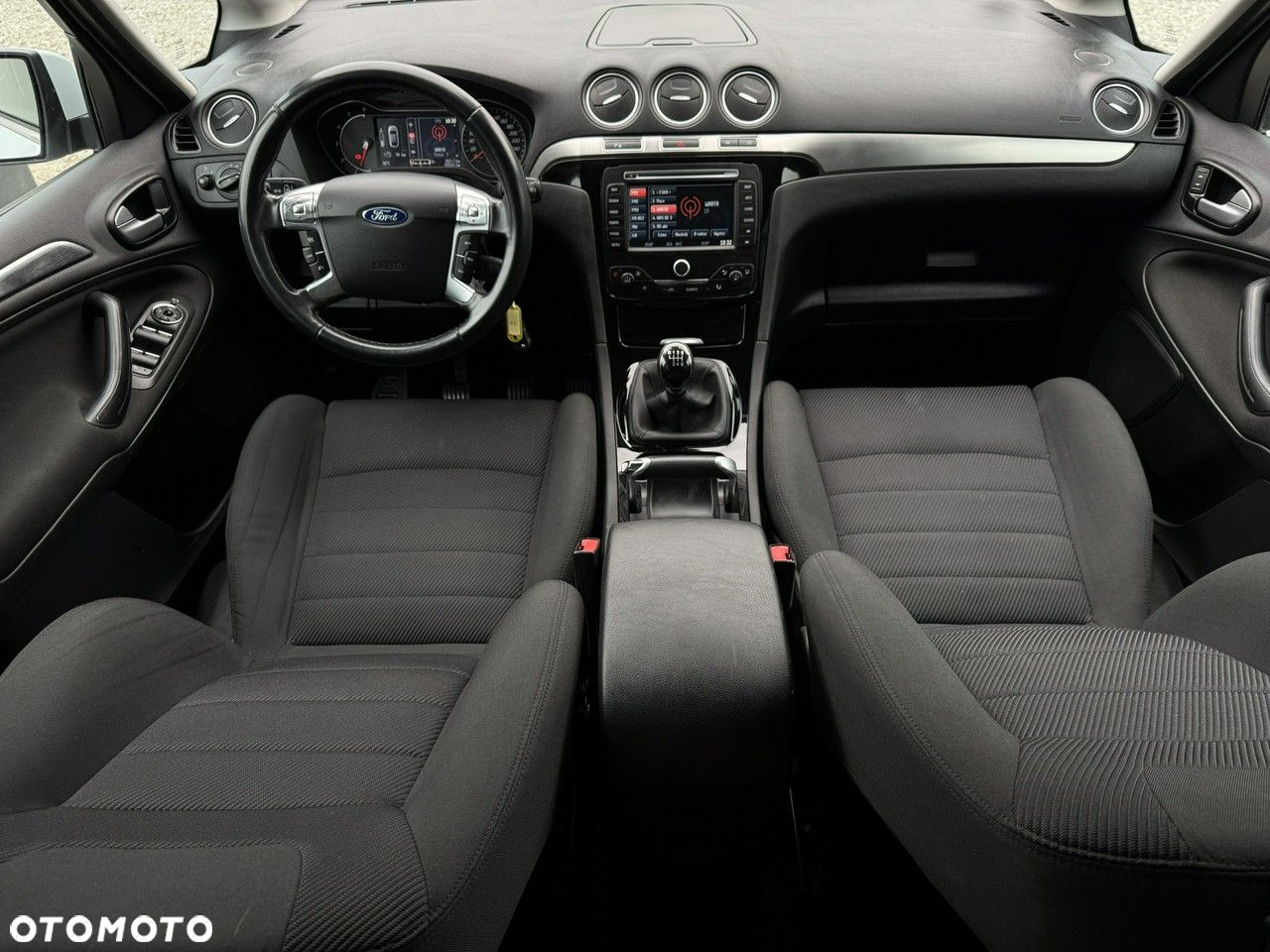 Ford S-Max - 23