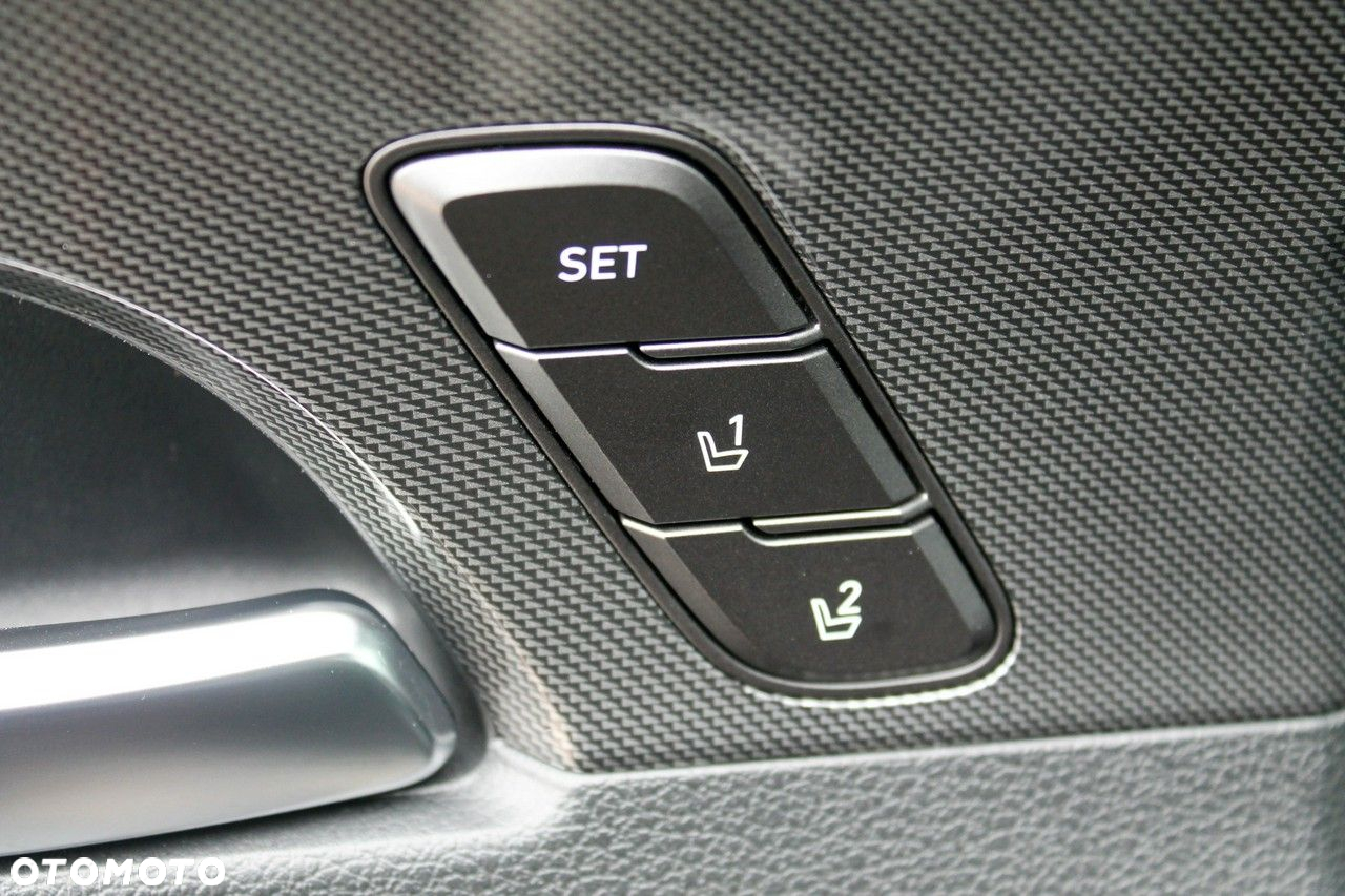 Hyundai Santa Fe - 23