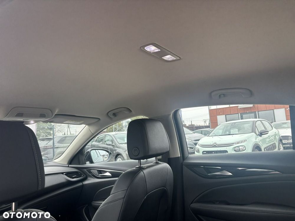 Opel Insignia - 33