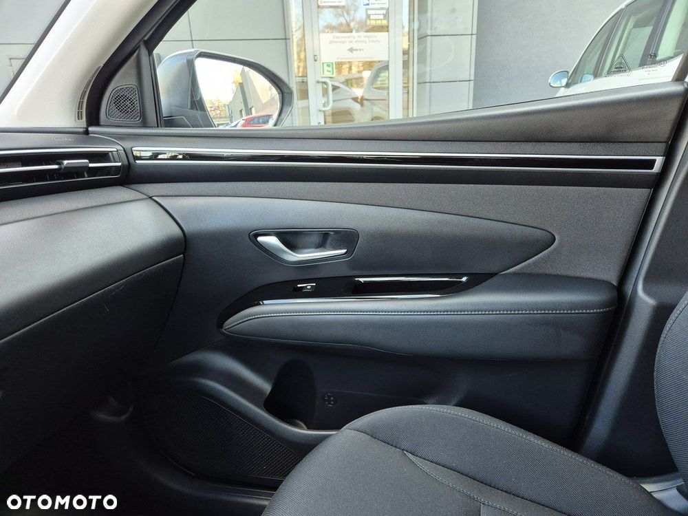 Hyundai Tucson 1.6 T-GDi HEV Smart 2WD - 34