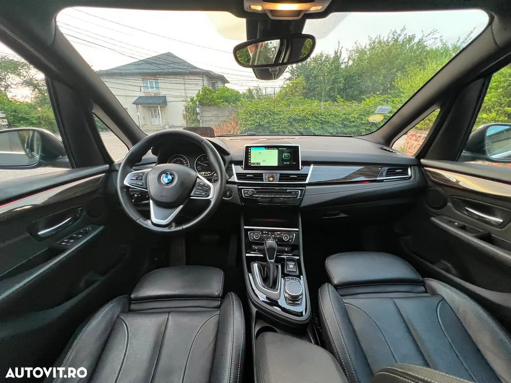 BMW Seria 2 216d Aut. Luxury Line - 22