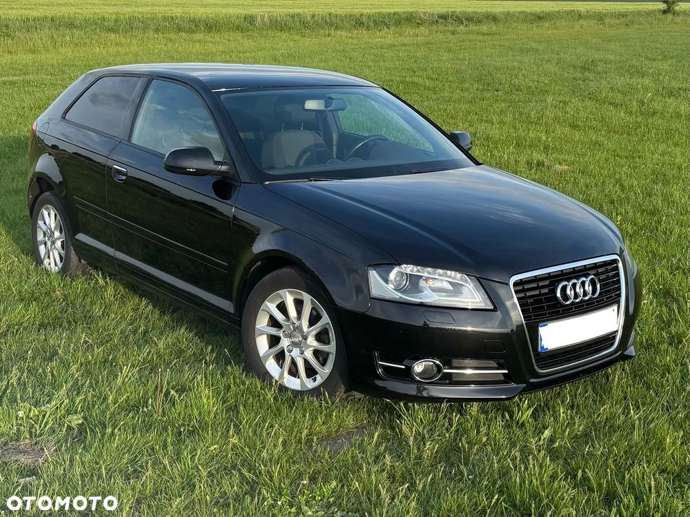 Audi A3 3-drzwiowe 1.6 TDI S line Sportpaket - 2