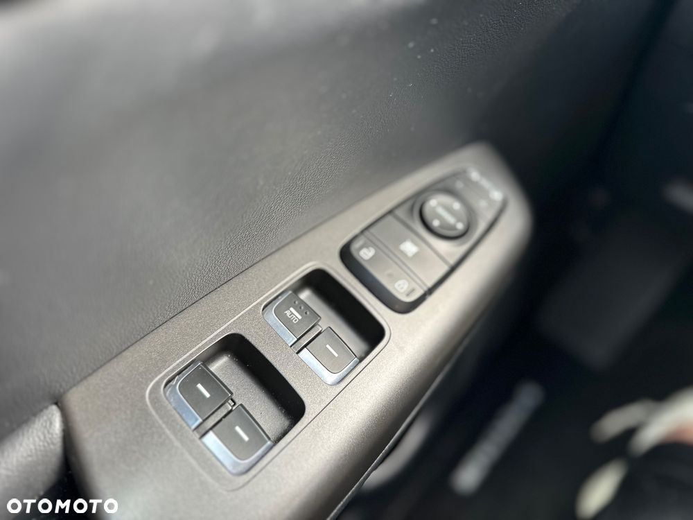 Kia Sportage 1.6 GDI L 2WD - 24