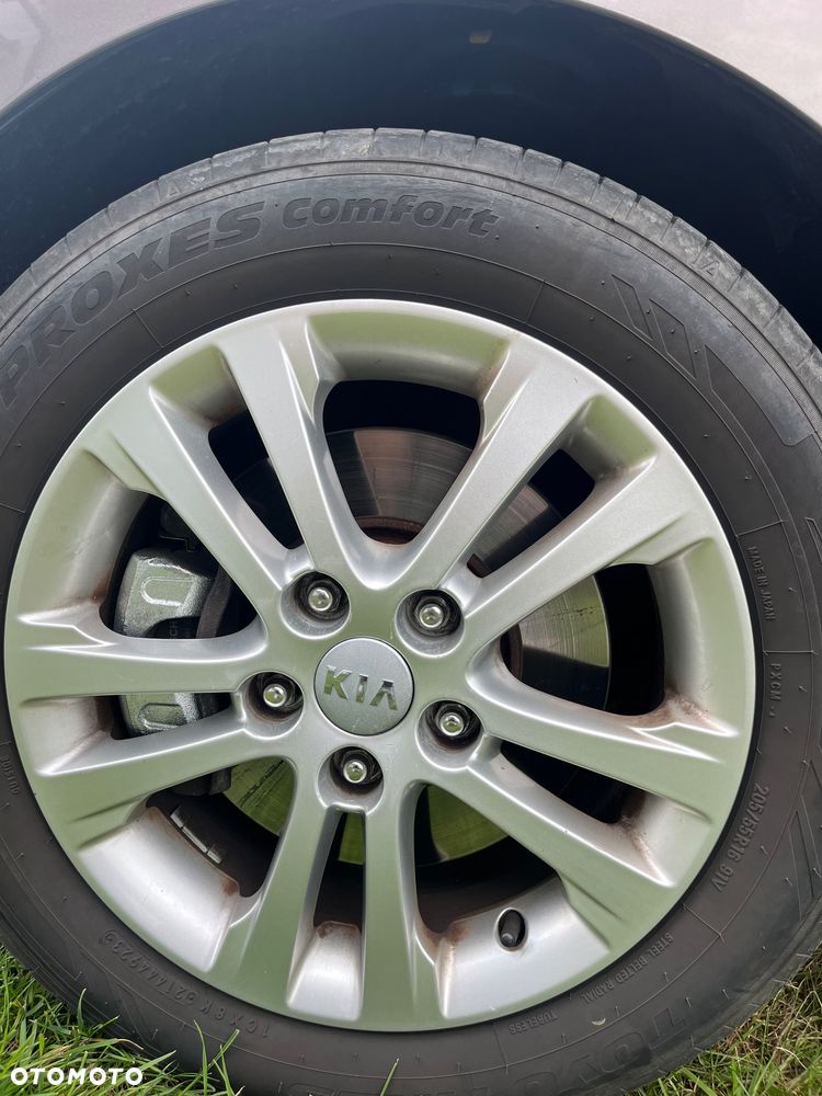 Kia Ceed 1.4 CVVT Attract - 12