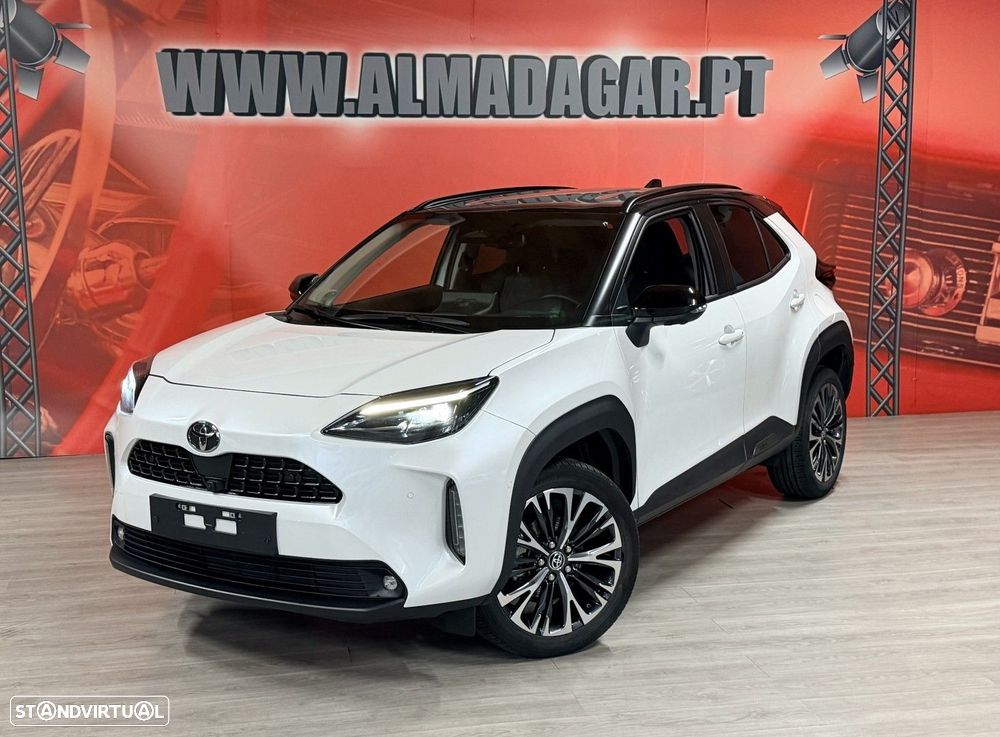 Toyota Yaris Cross 1.5 HDF Premiere Edition - 1