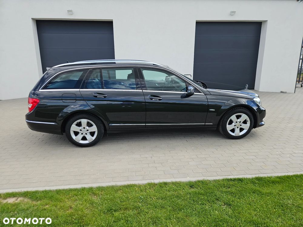 Mercedes-Benz Klasa C 200 (BlueEFFICIENCY) 7G-TRONIC Elegance - 8