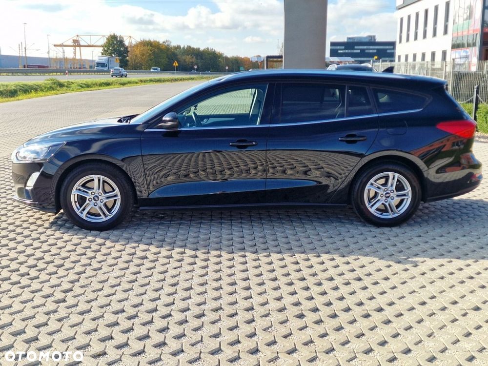 Ford Focus SW - 34