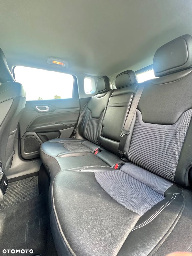 Jeep Compass ver-1-5-t4-mhev-altitude-fwd-s-s-dct - 7