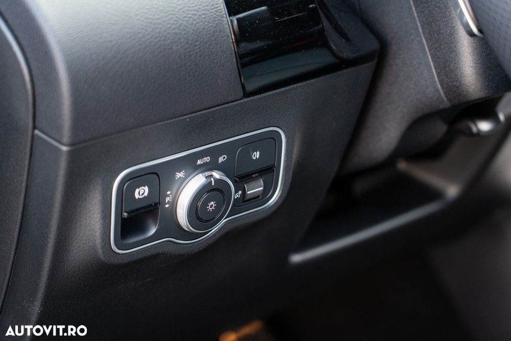 Mercedes-Benz GLA 250 4MATIC Aut. - 29