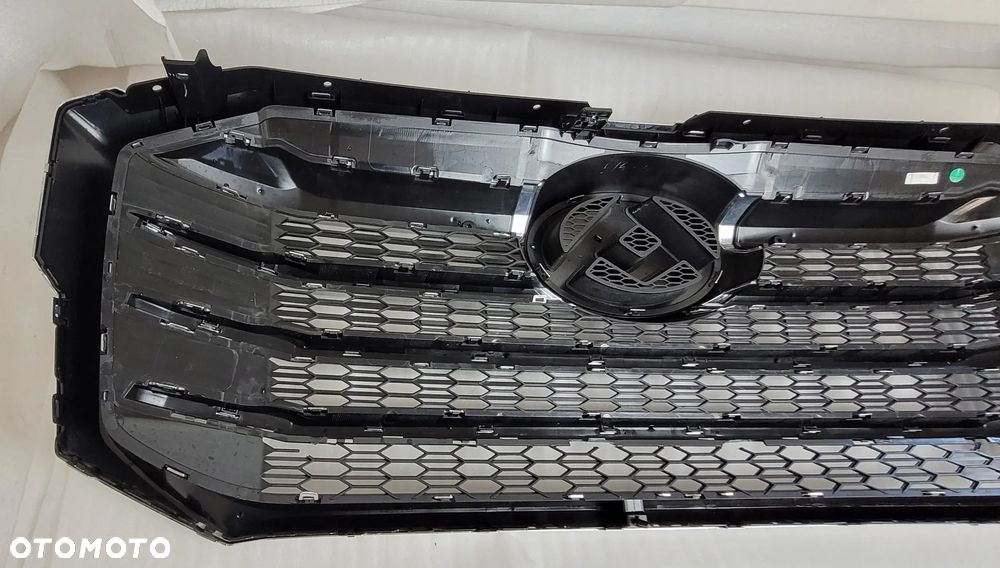 GRILL ATRAPA MAXUS V90 DELIVER 9 2019- SV63 - 10