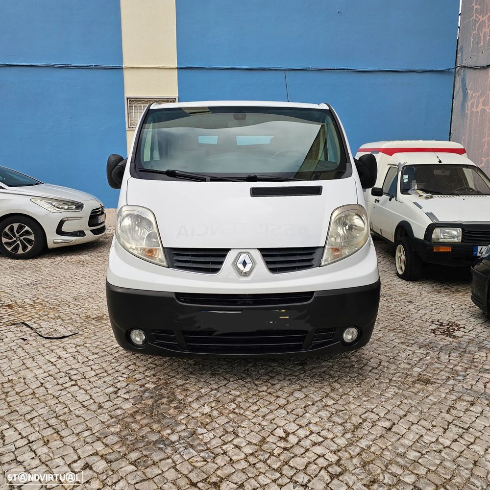 Renault Trafic - 2