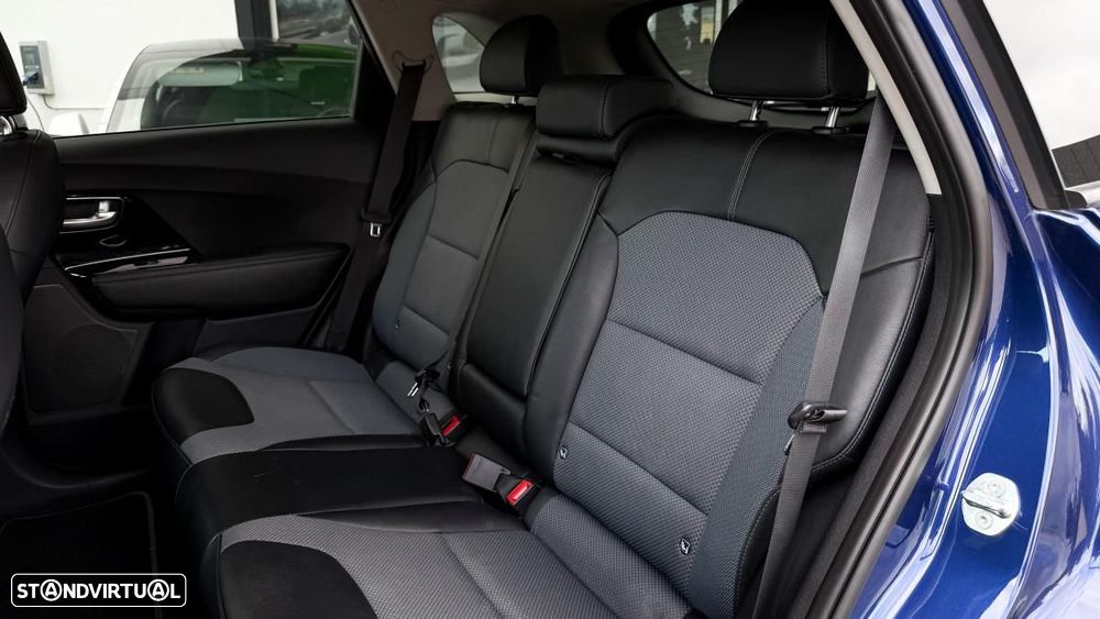 Kia e-Niro - 23