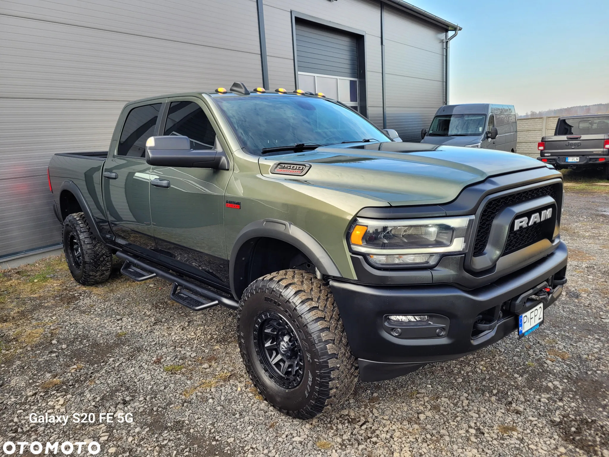 RAM 2500 - 20