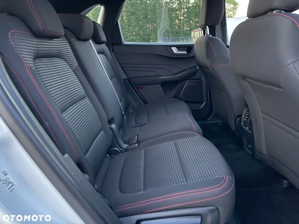 Ford Kuga 2.0 EcoBlue 4x4 ST-LINE - 18