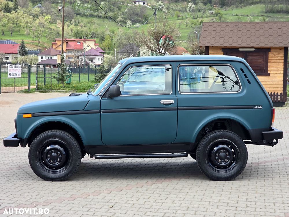 Lada Niva 4x4 Only - 12