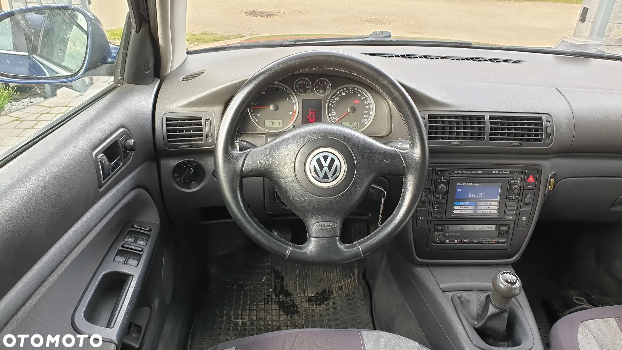 Volkswagen Passat - 5
