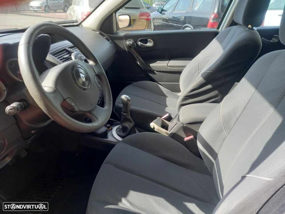 Renault Mégane Break 1.5 dCi C Dynamique - 16